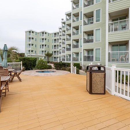 Sands Beach Club Briarcliffe Acres 外观 照片