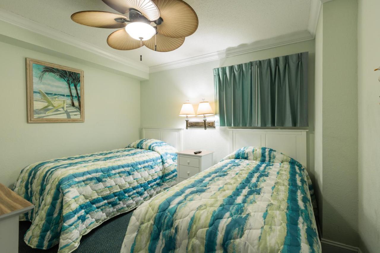Sands Beach Club Briarcliffe Acres 外观 照片