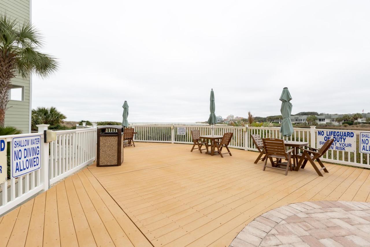 Sands Beach Club Briarcliffe Acres 外观 照片
