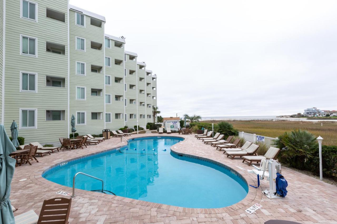 Sands Beach Club Briarcliffe Acres 外观 照片